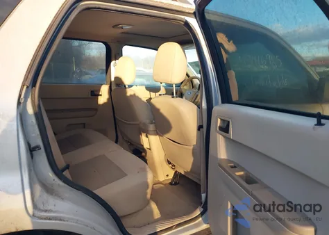 2008 Ford Escape Xlt из США, поврежденный, VIN 1FMCU03138KB91625